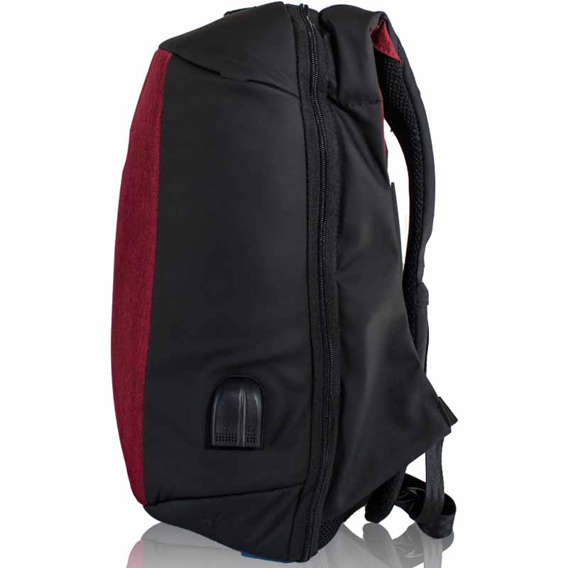 Mochila Brocs Semi-Impermeable Color Rojo