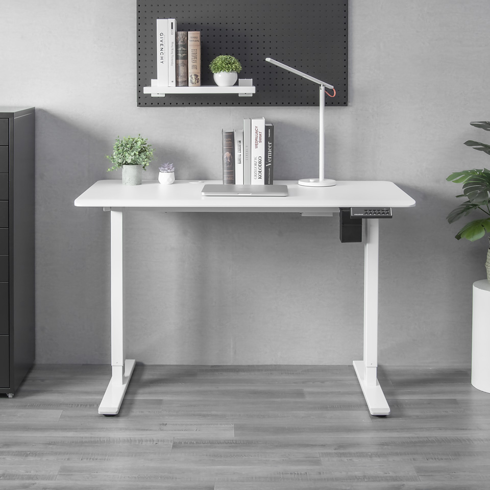 ​Escritorio Cougar Royal Mossa 120 Color Blanco