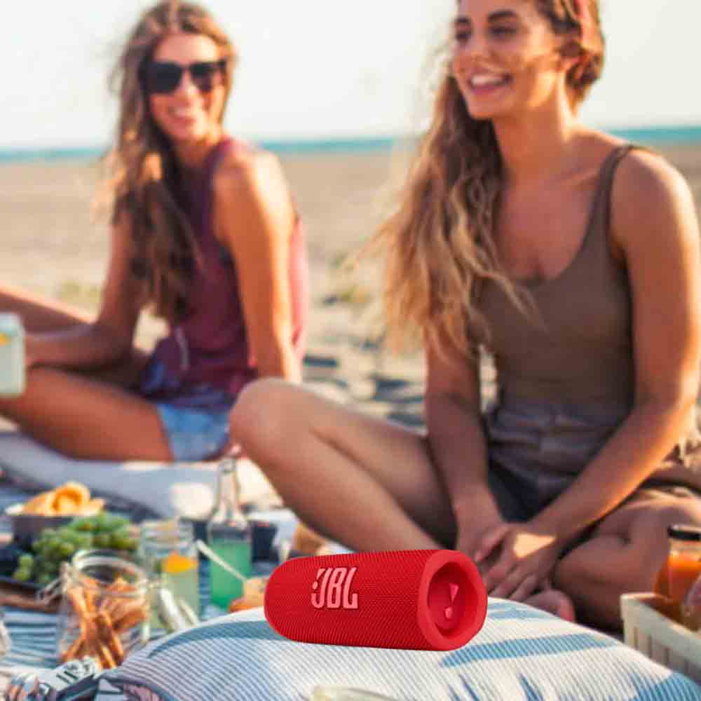 Bocina Recargable Bluetooth JBL Flip 7 Red de Color Rojo