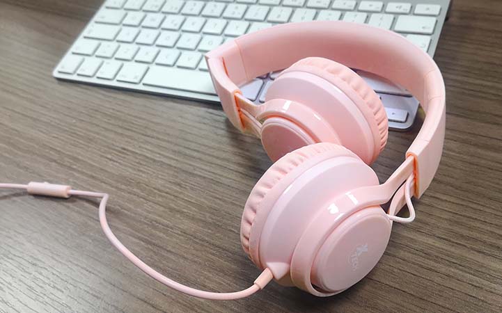 Audífonos Xtech Cutie con Cable Color Rosado