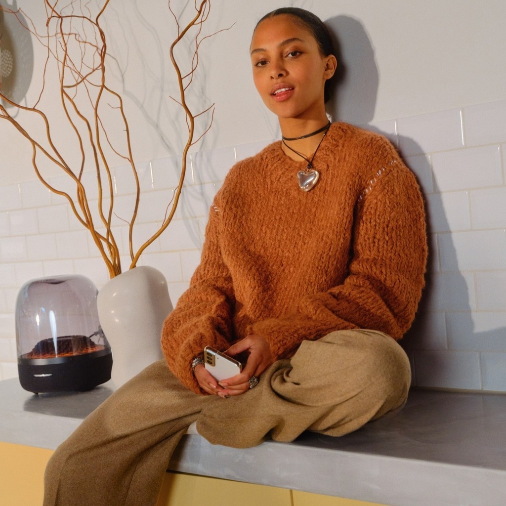 Bocina Harman Kardon Aura Studio 4