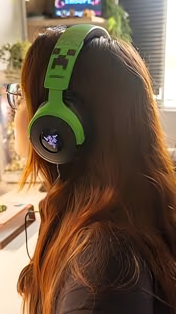 Audífonos Gamer Razer Kraken V4 X Minecraft con Cable USB-C