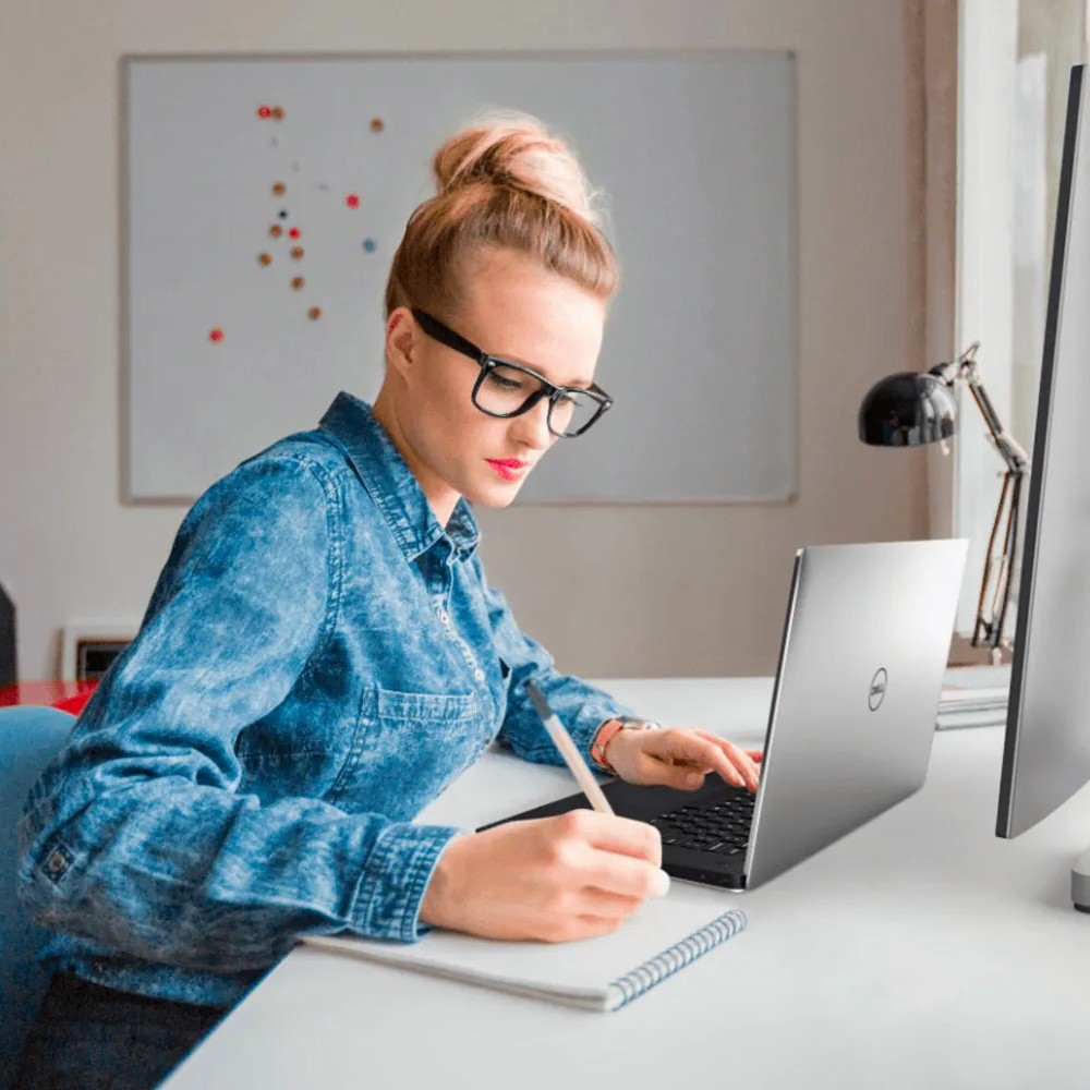 Laptop Dell 15 DC15250 Platinum Silver